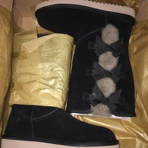 Koolaburra by Ugg Victoria Tall Boot